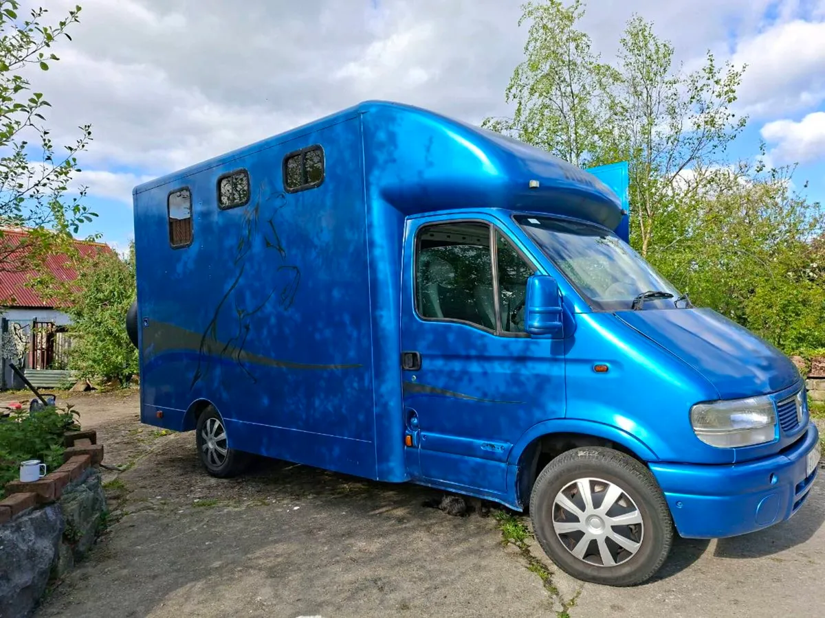 Vauxhall Movano Foxy Twin Horse Van - Image 1