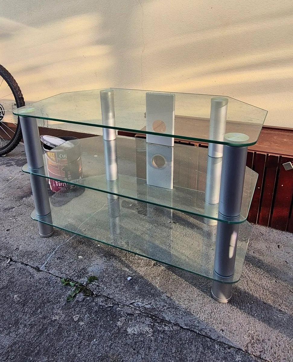 Glass tv shelf stand