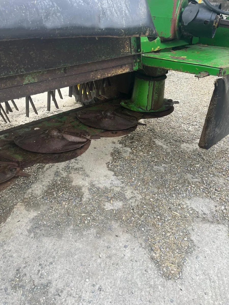 John Deere mower - Image 3