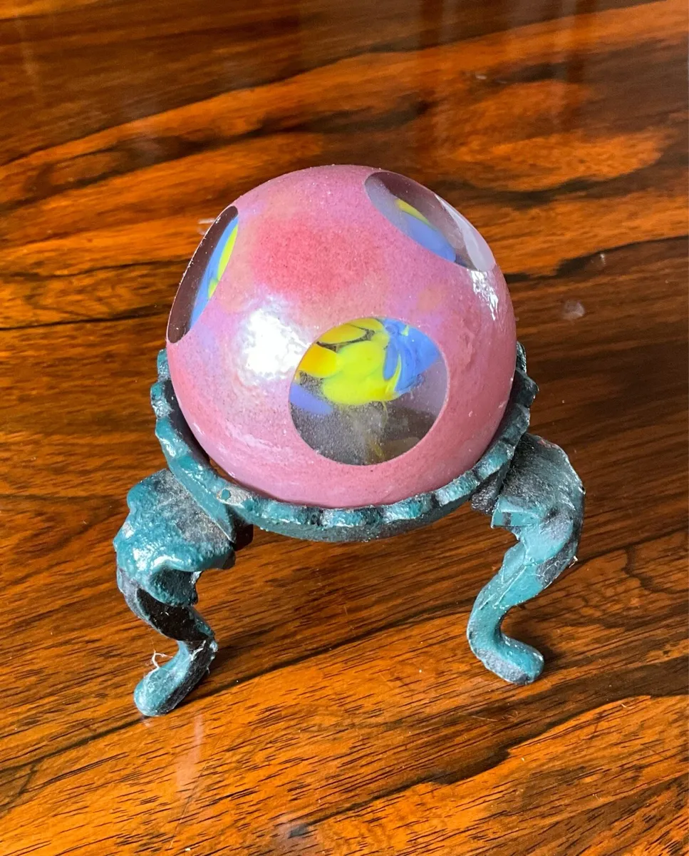 Rare Vintage Kerry Glass Sphere Paperweight +Stand - Image 2