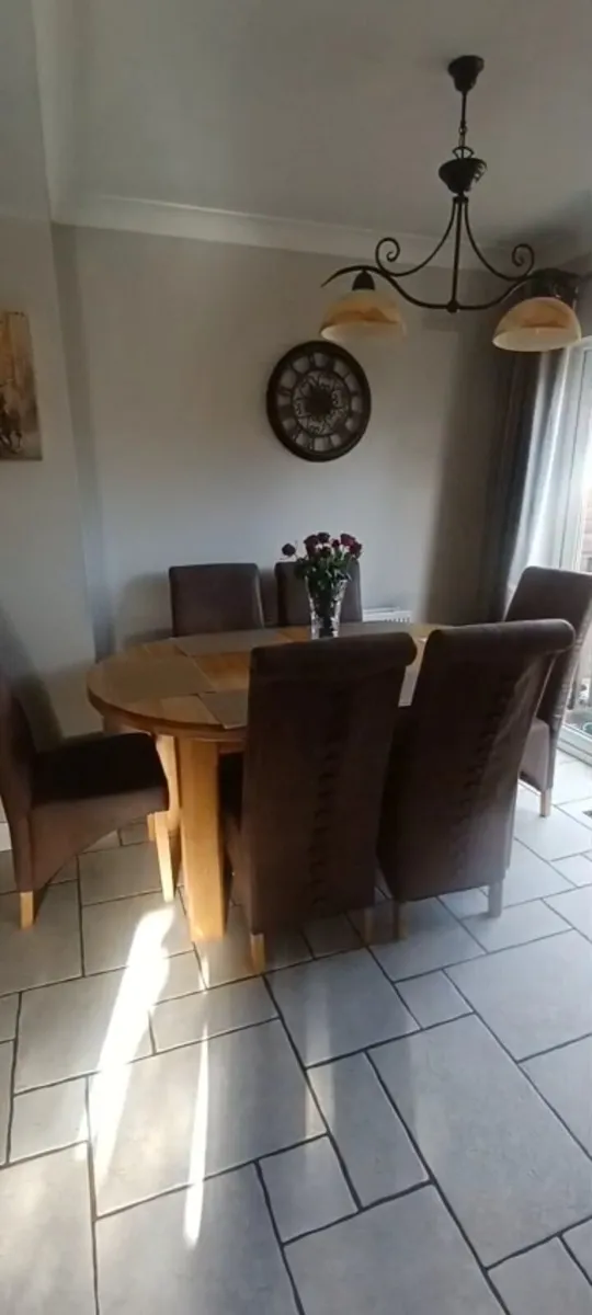 Dining Room Table and 6 Chairs - Image 3