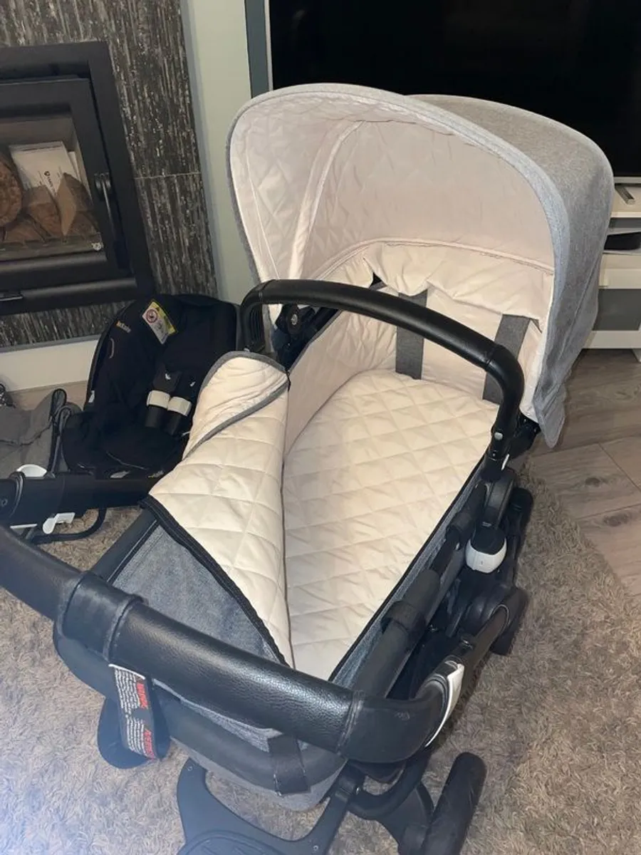 Pram/buggie - Image 2