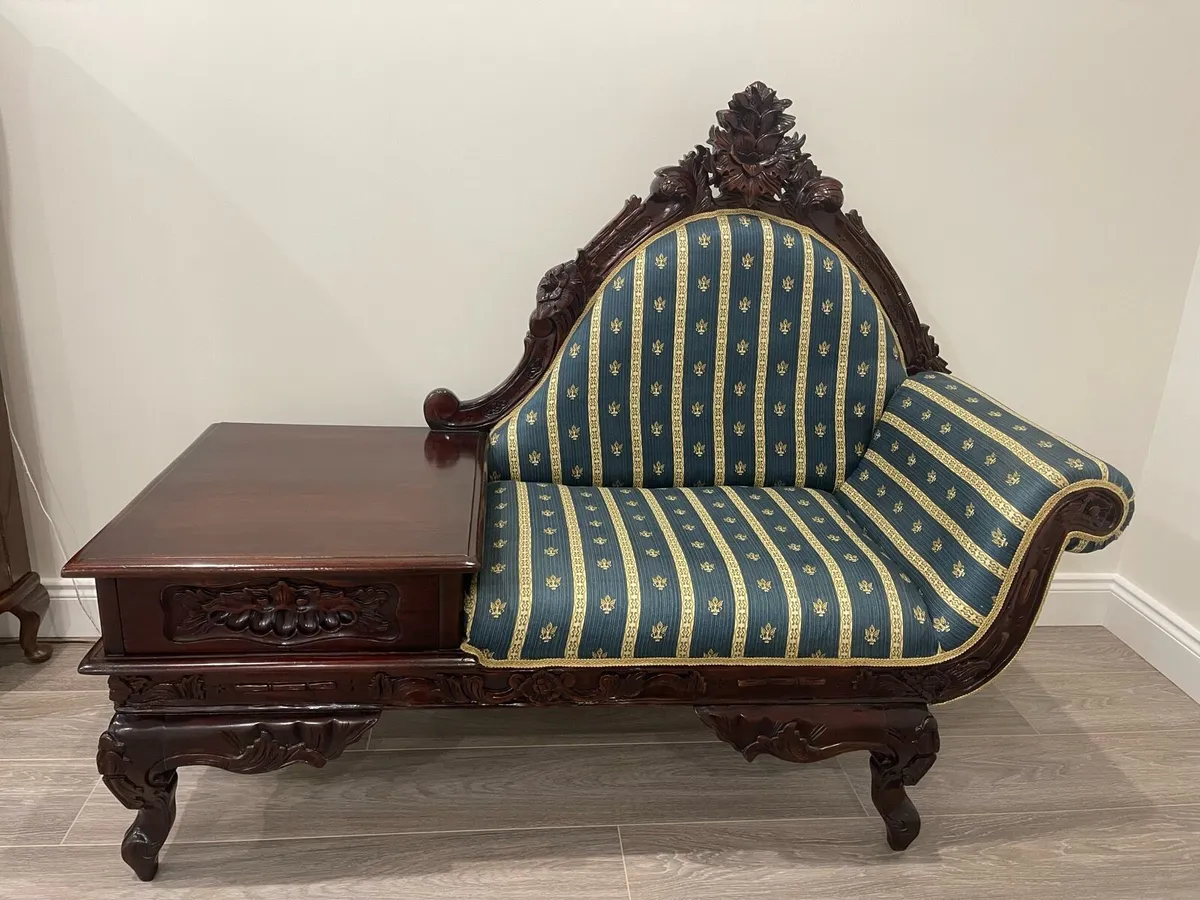 Armchair - Image 1