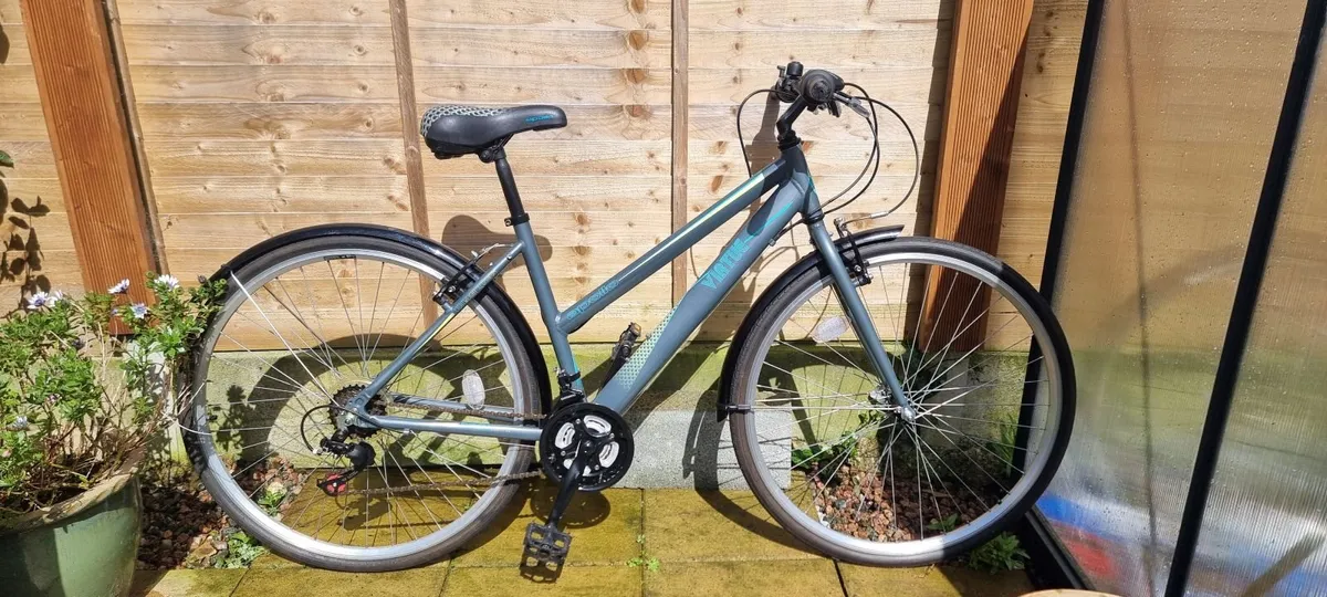 Apollo Virtue Hybrid Bike – Excellent Condition - Image 4