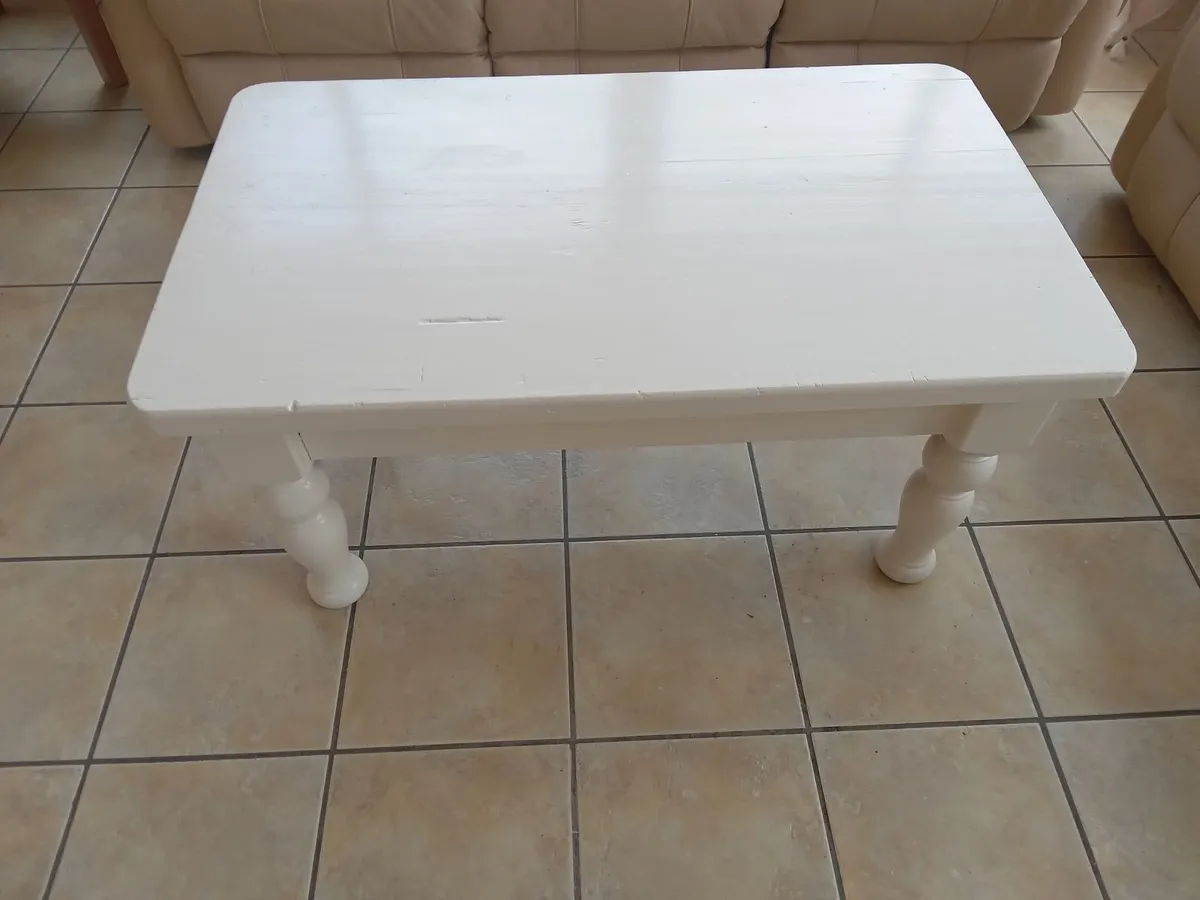 Coffee table - Image 1
