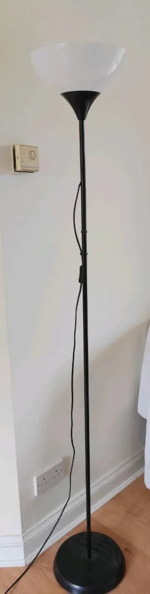 Floor lamp - Image 1