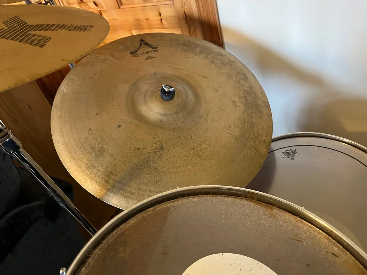 Drum Kit - Image 4