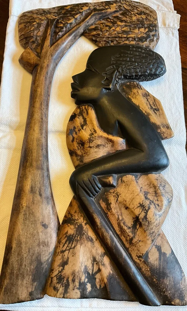 Set of Rare Vintage Carved African Wall Handings - Image 4