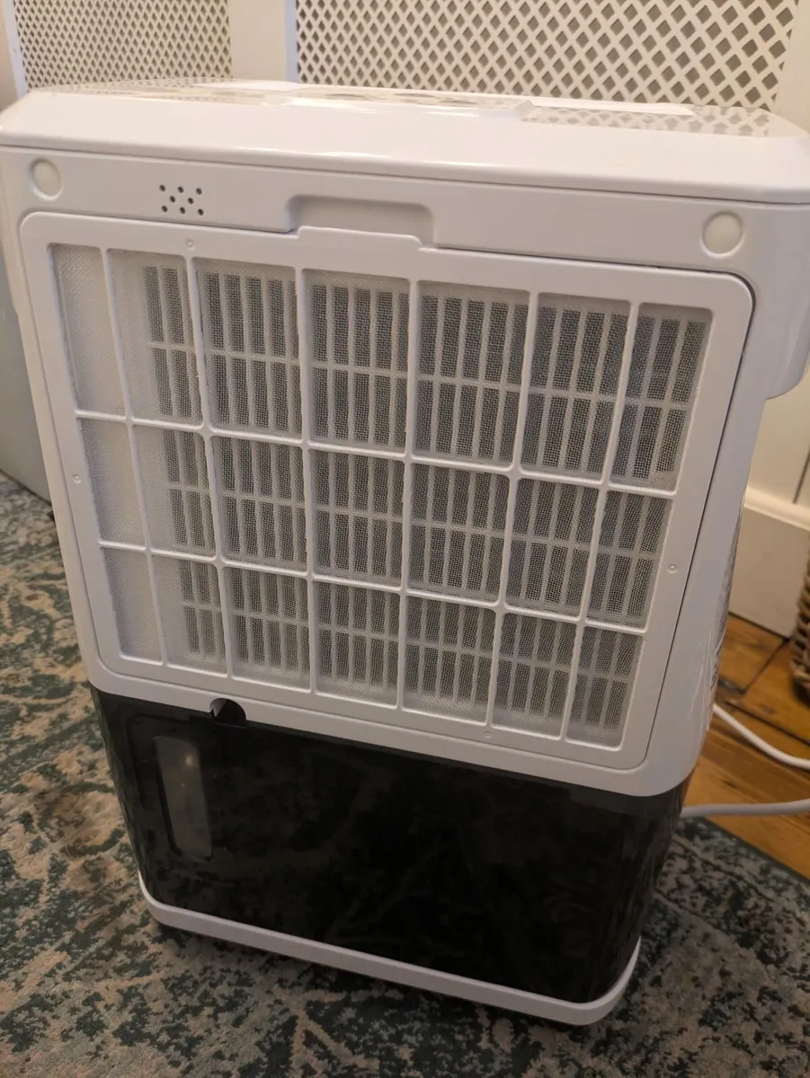 Dimplex EverDri10e dehumidifier with timer - Image 4