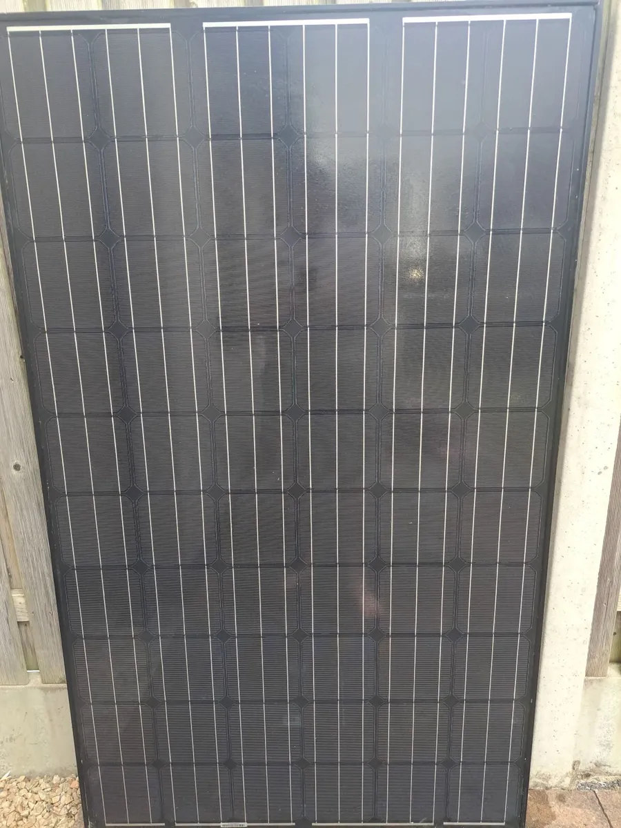 6 x Phono Solar 250W Solar Panels - Image 1