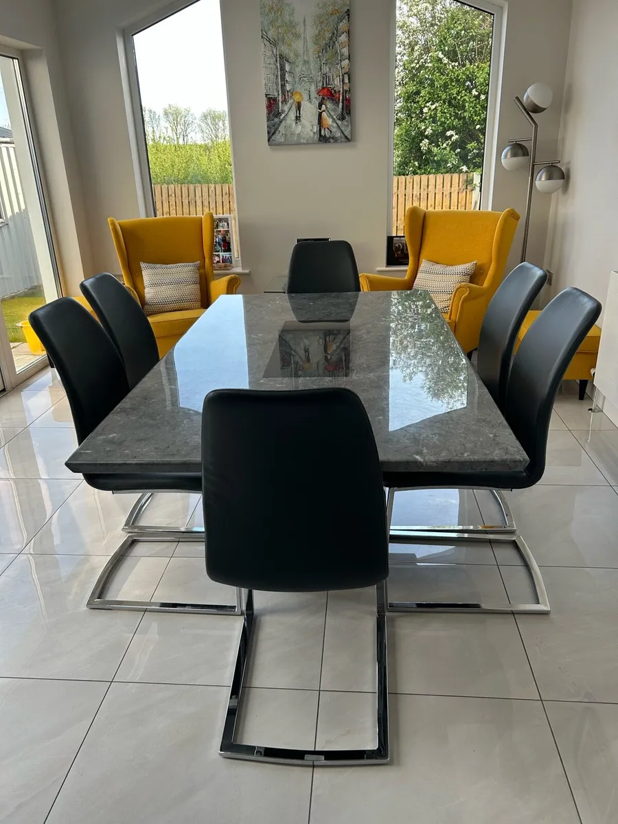 Kitchen chairs - Image 1