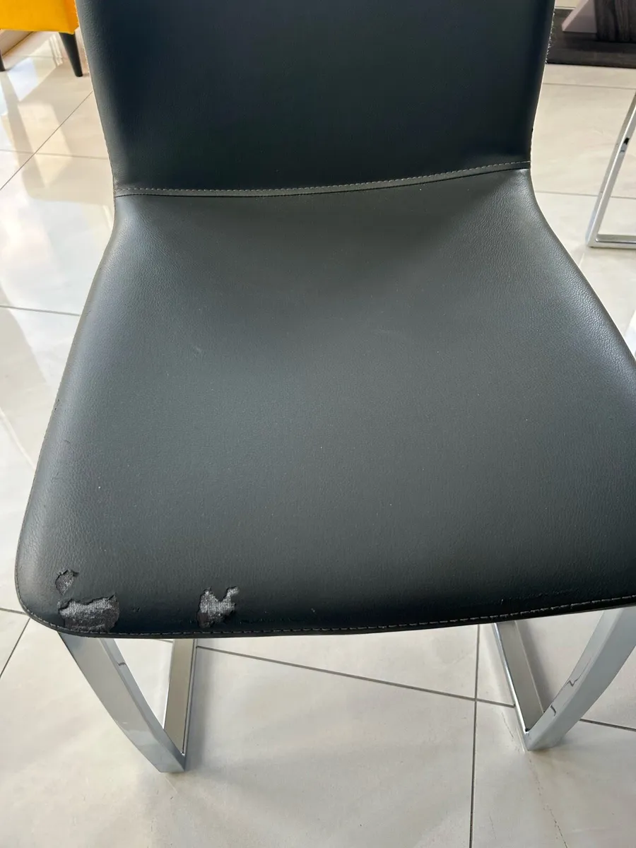 Kitchen chairs - Image 4