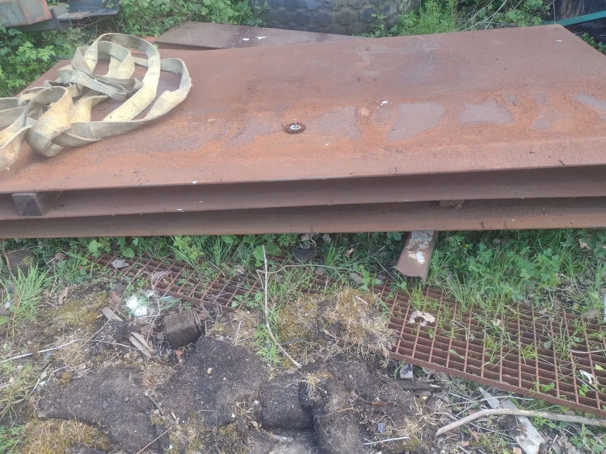 10 mm Steel plate n other bits - Image 1