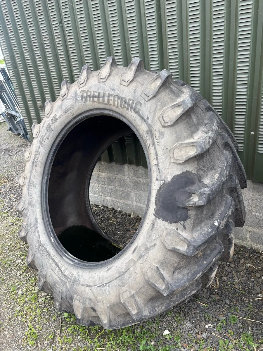 Tractor tyres - Image 1