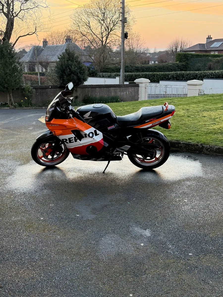 Cbr 600rr - Image 2