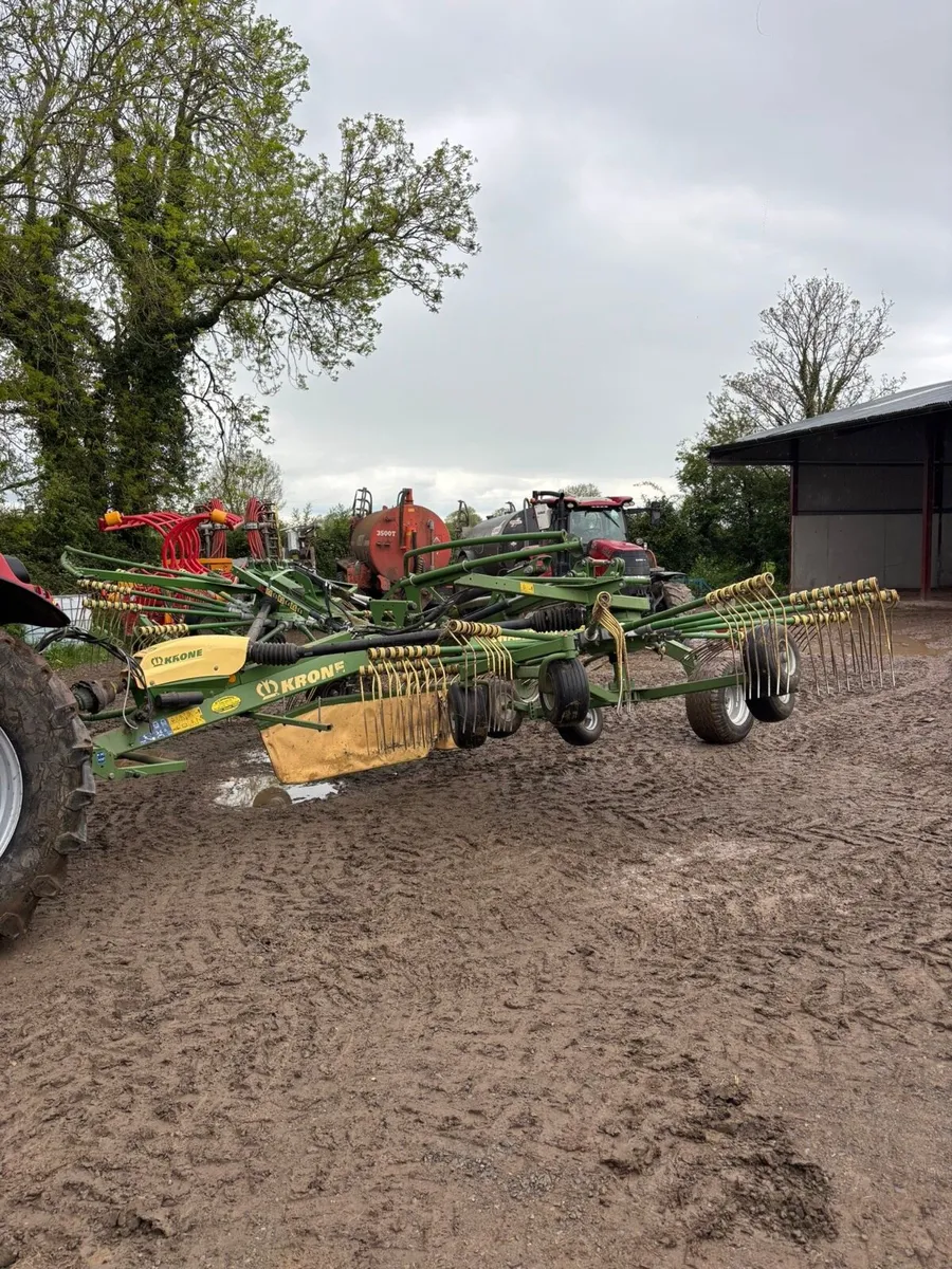 Krone 880 - Image 3