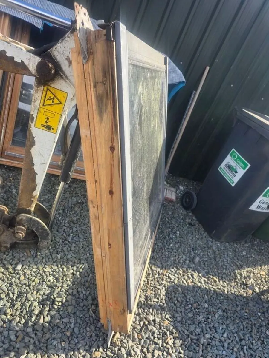windows - Image 1