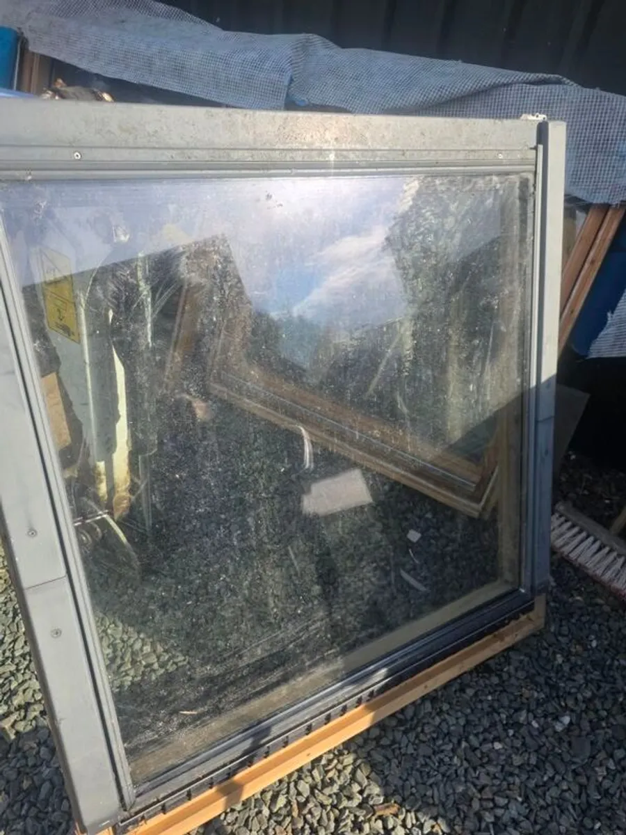 windows - Image 3