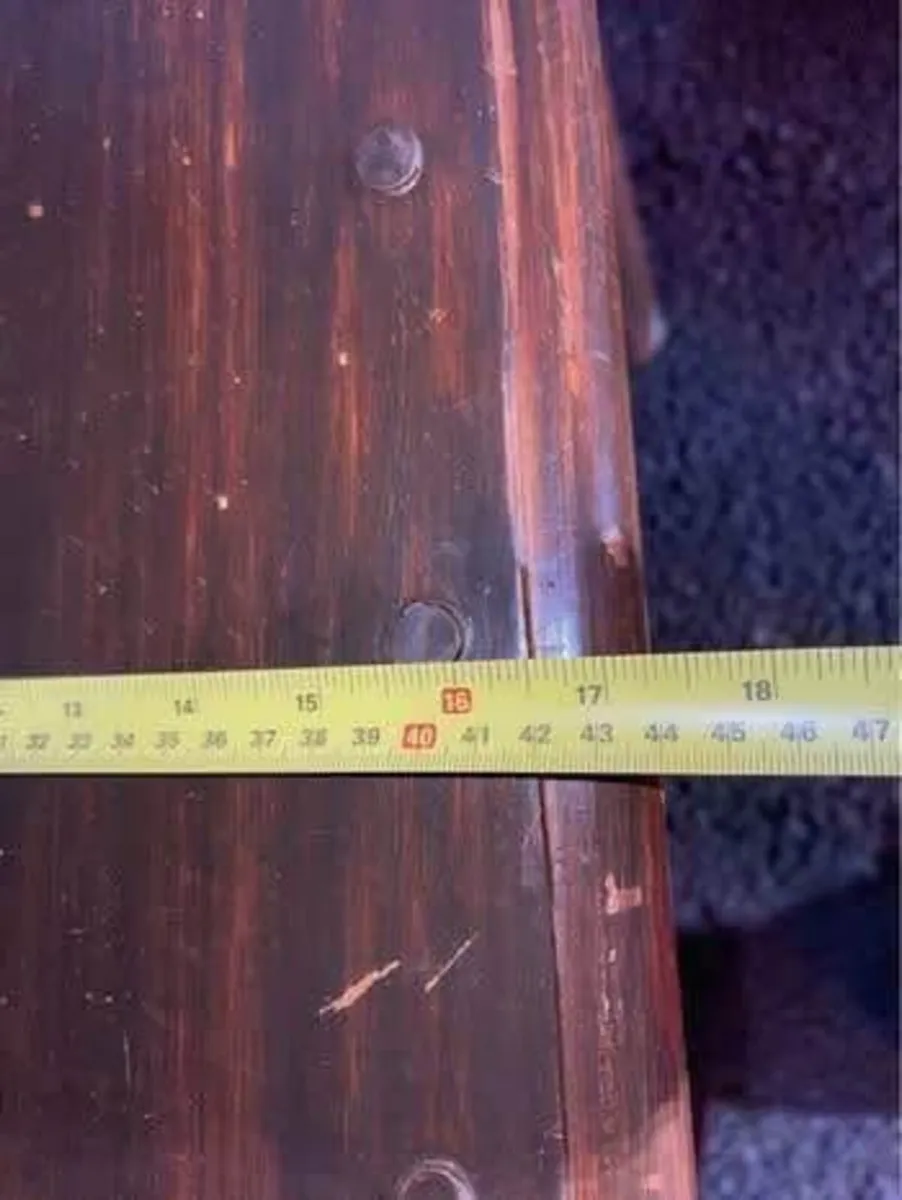 Solid wood table - Image 3