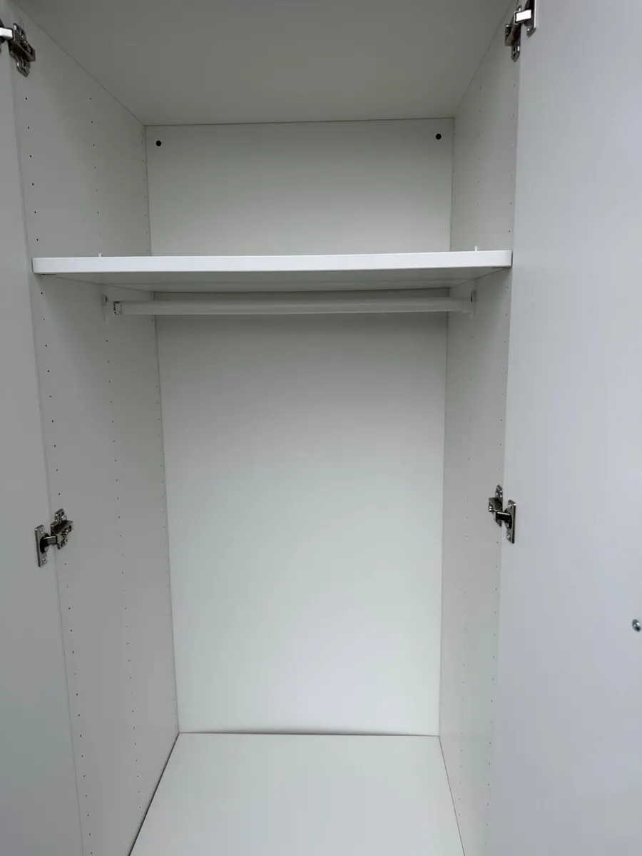Wardrobe - Image 4