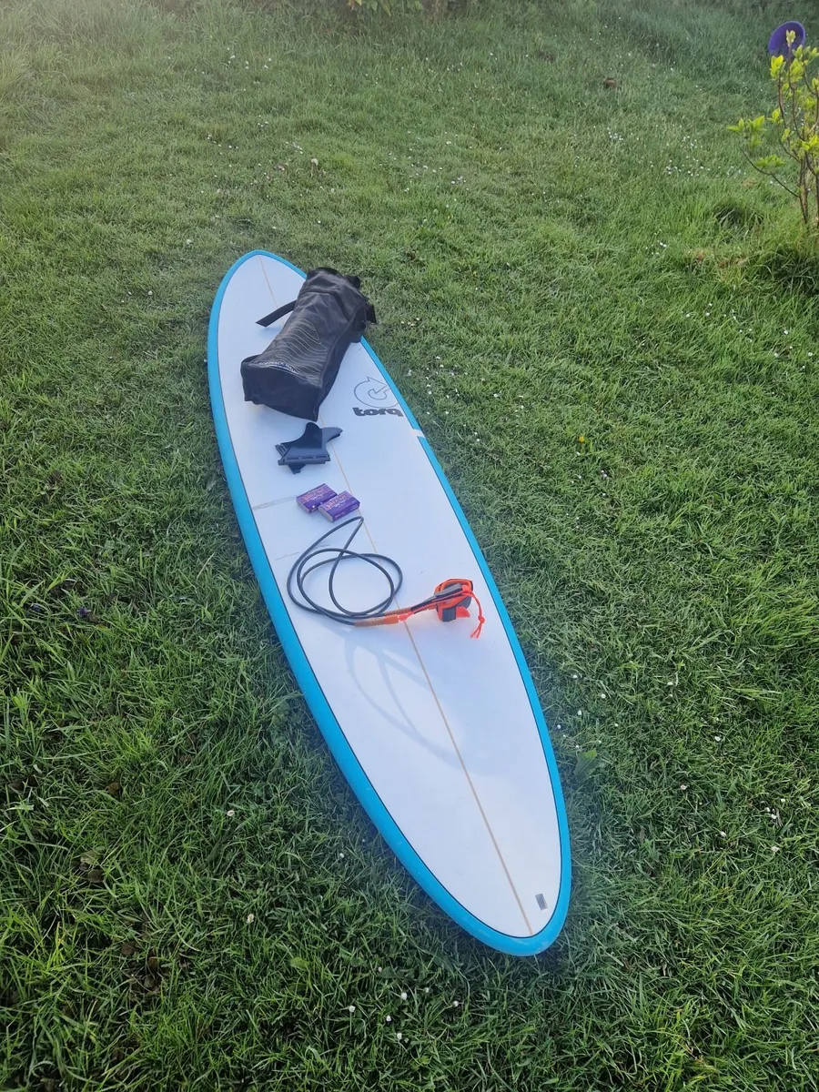 Surfboard Torq white and turquoise 7'2(never used) - Image 1