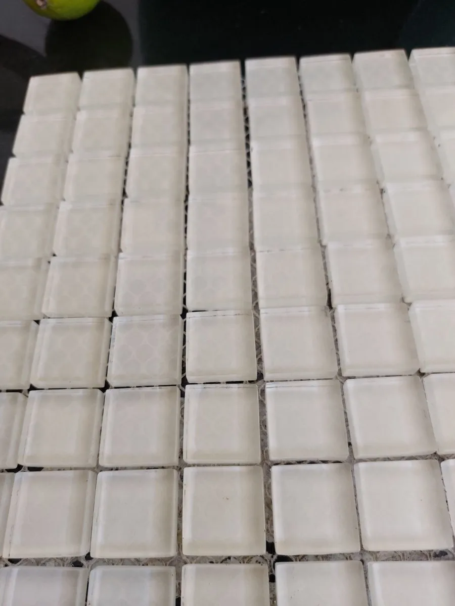 Glass Mosaics Wall Tiles - Image 1