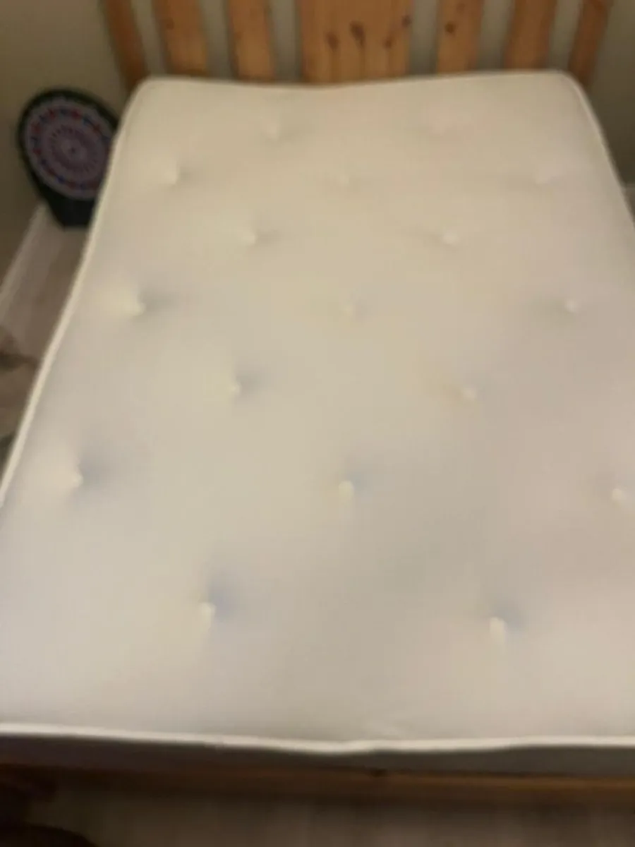 Double bed with Mattress - Image 3