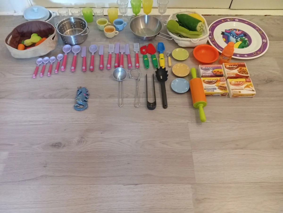 Quality Children's Toy Kitchen Accessories 60pcs - Image 3