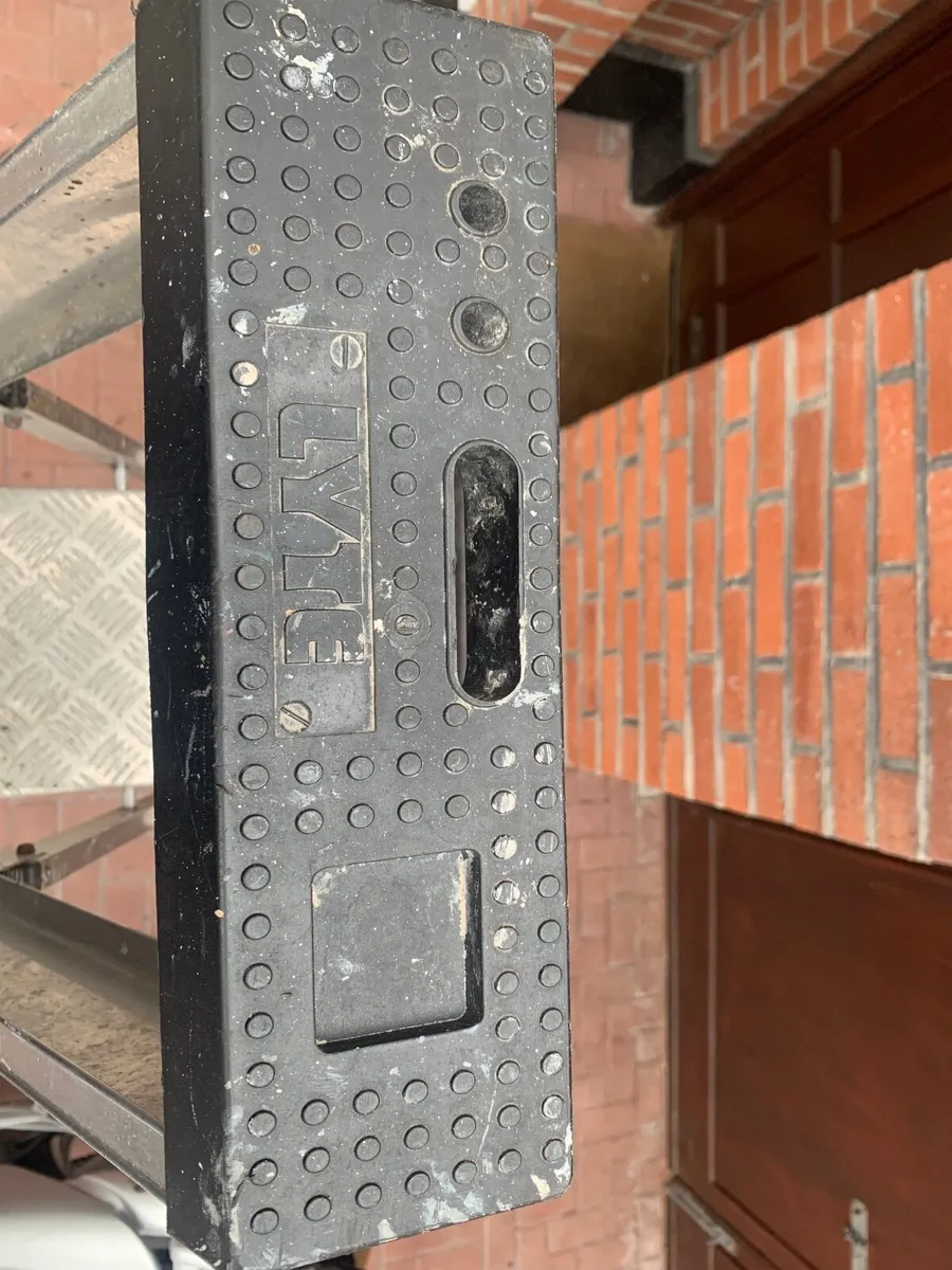 Lyte platform step ladder - Image 3