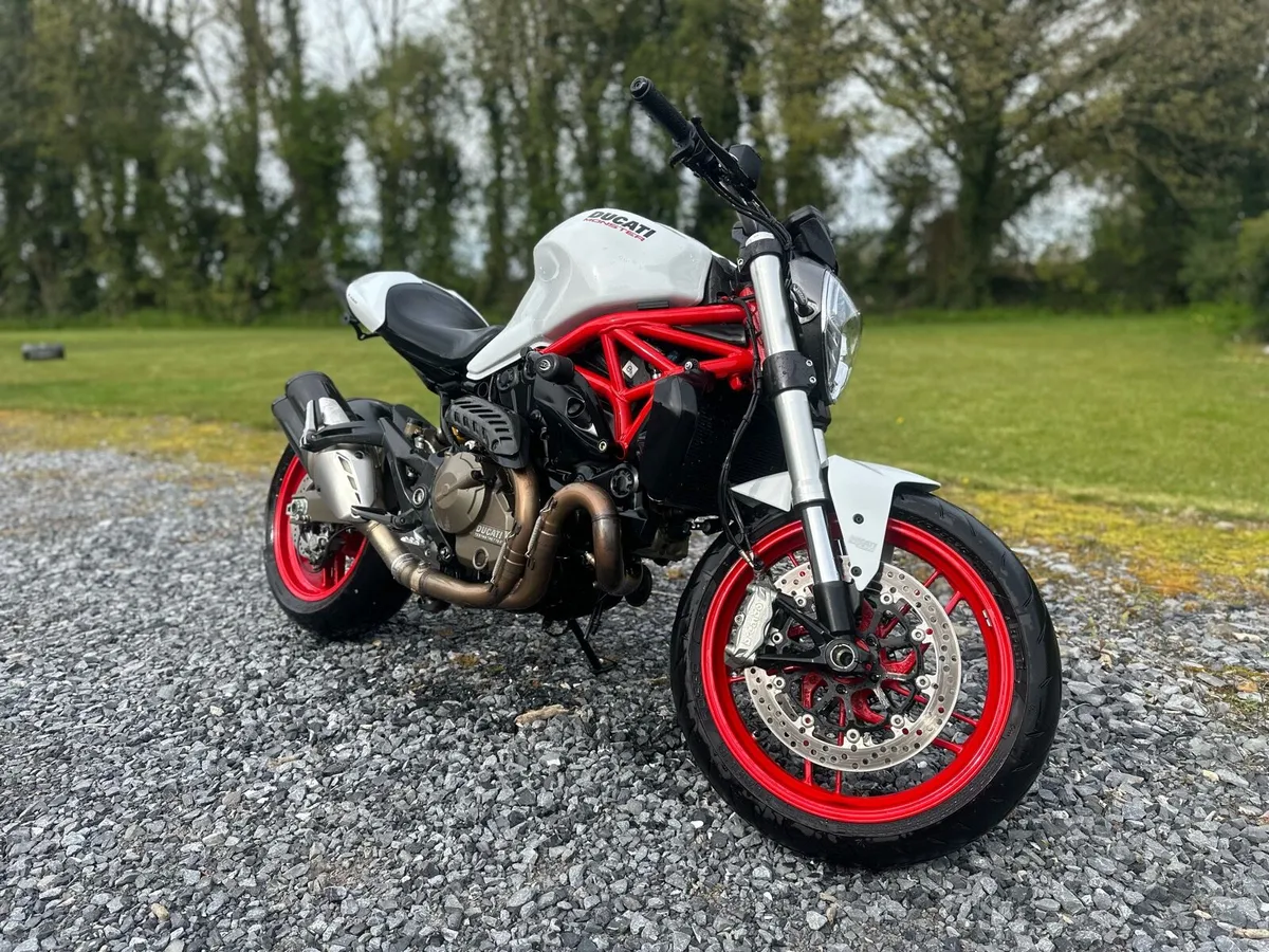 Ducati Monster 821 - Image 1