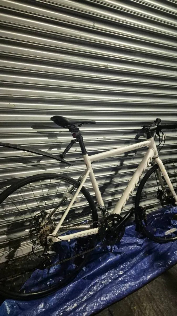ROAD RACING BIKE - Image 4