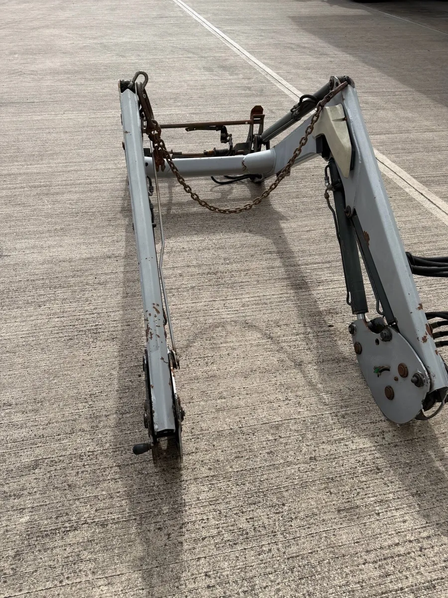 MX Loader & Brackets 5400 series - Image 2