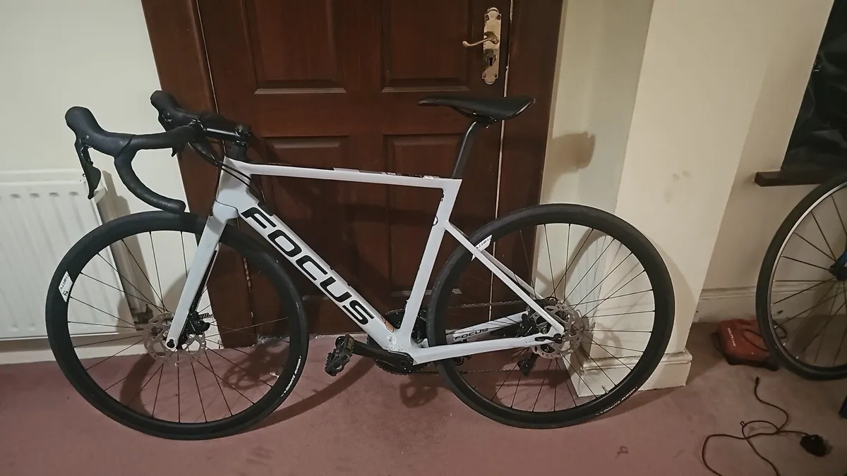 Focus road bike - Image 2