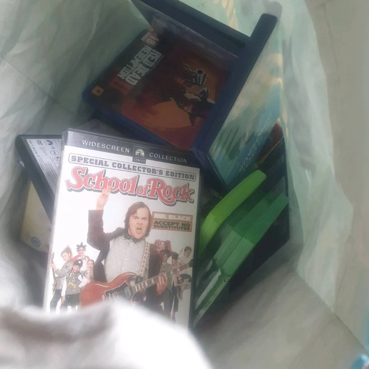 DVDs .kids and movies - Image 4