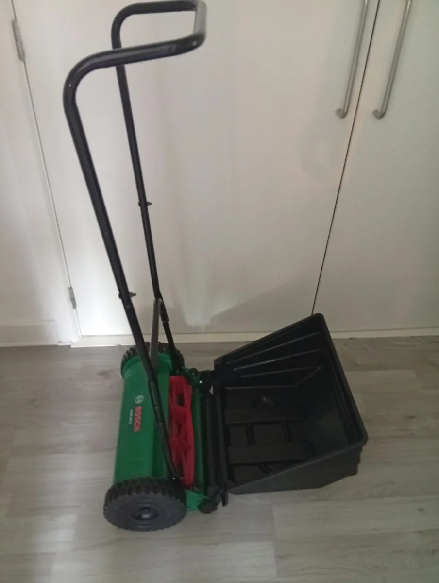 New Push lawnmower Bosch AMG 38G - Image 4