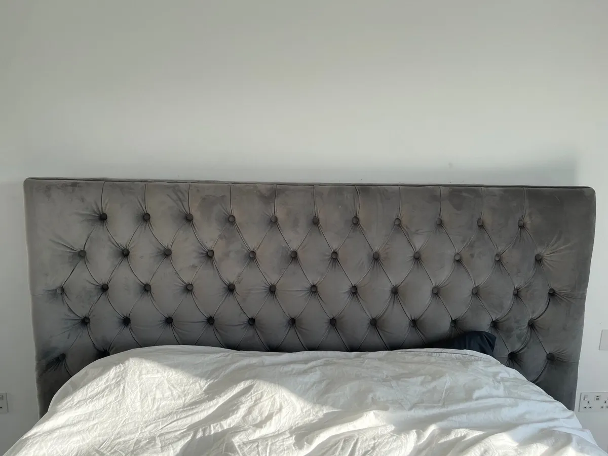Bed - Image 2
