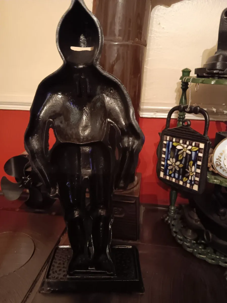 Cast iron - Image 1