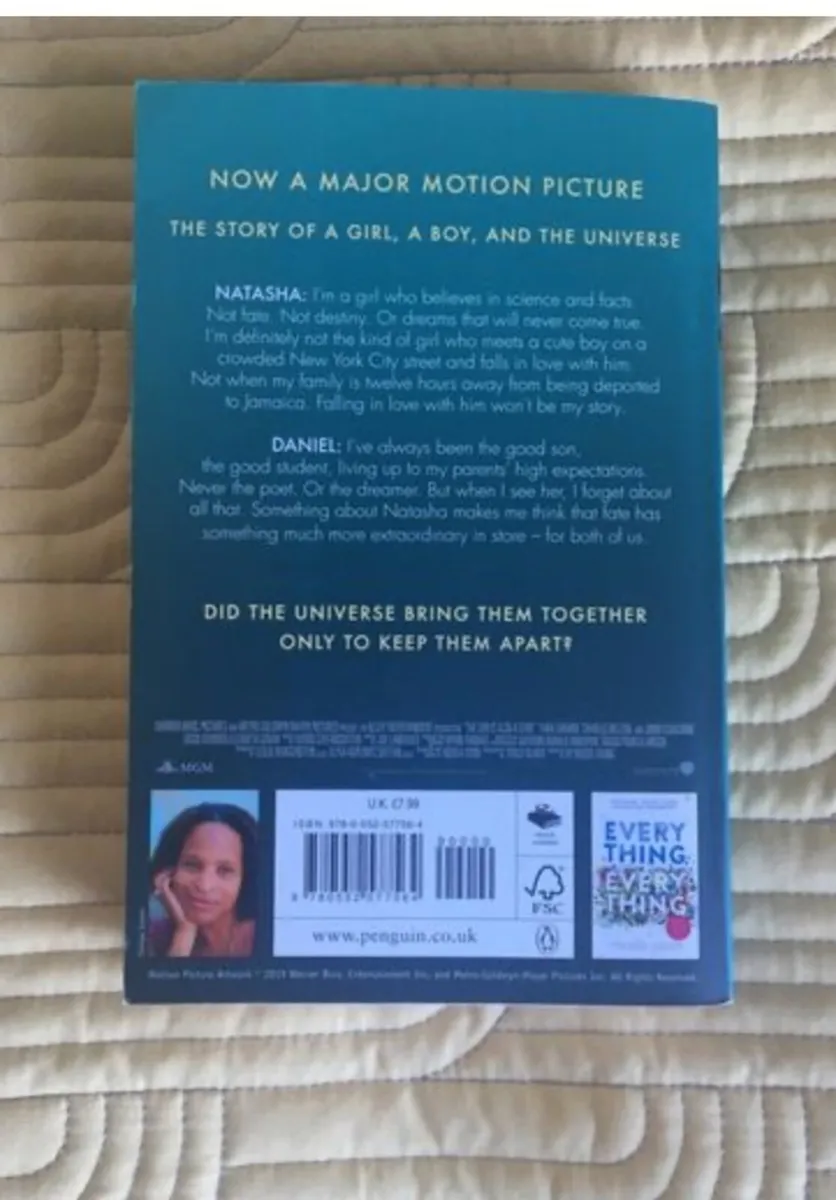 The Sun Is Also A Star - Nicola Yoon - Image 2