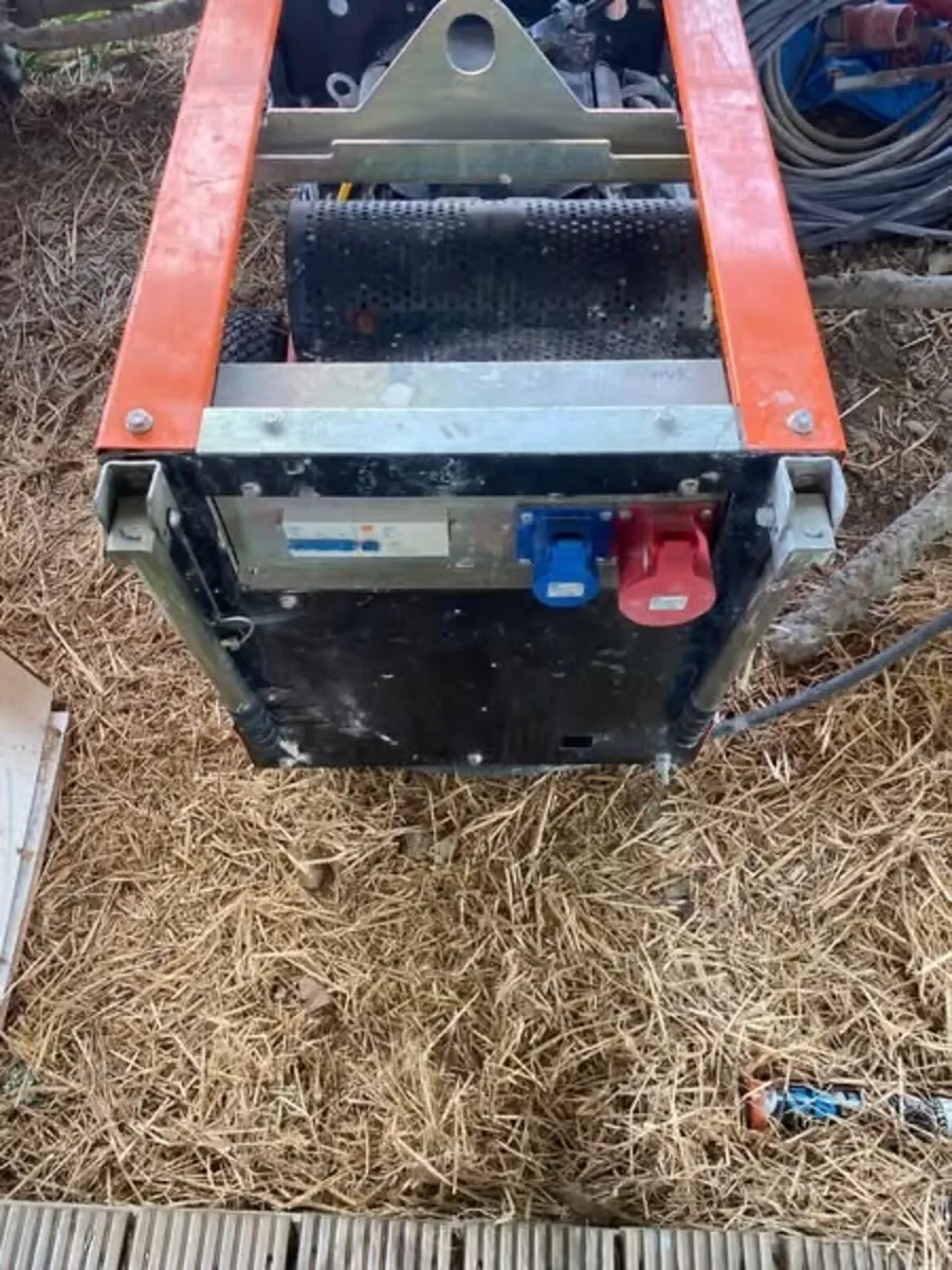Plastering machine - Image 2