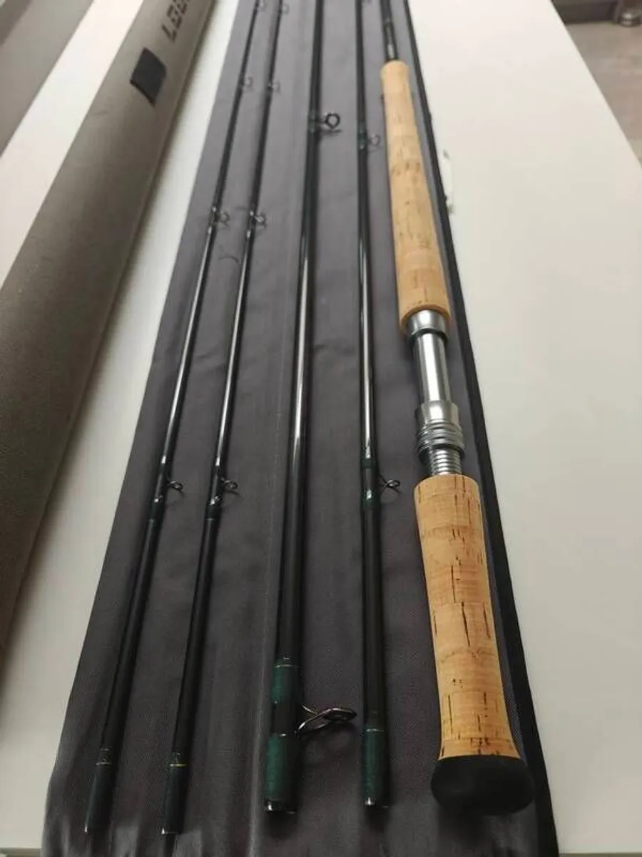 Loop salmon fly rod - as new - Image 3