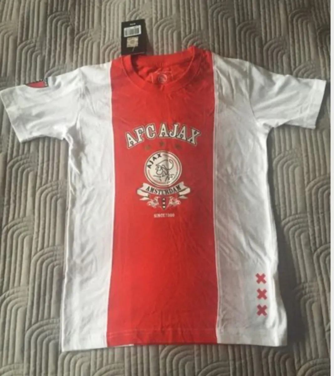 Ajax Football T-shirt Size Age 12/13 - Image 2