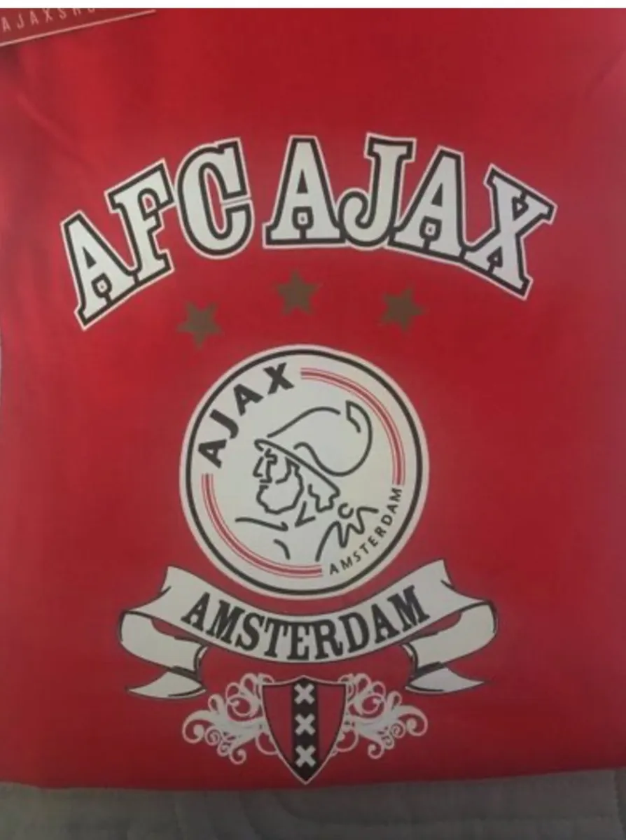 Ajax Football T-shirt Size Age 12/13 - Image 1