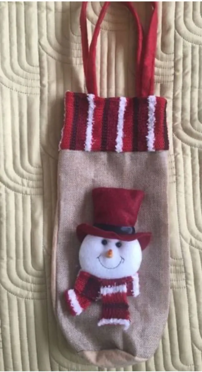 Christmas novelty Wine bottle gift bag - Image 1