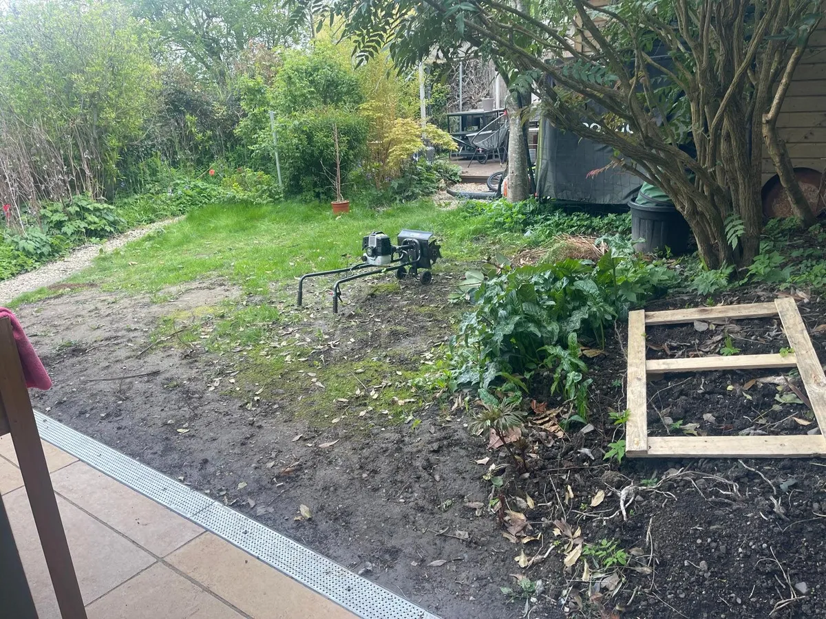 Gardening maintenance,Landscaping - Image 3
