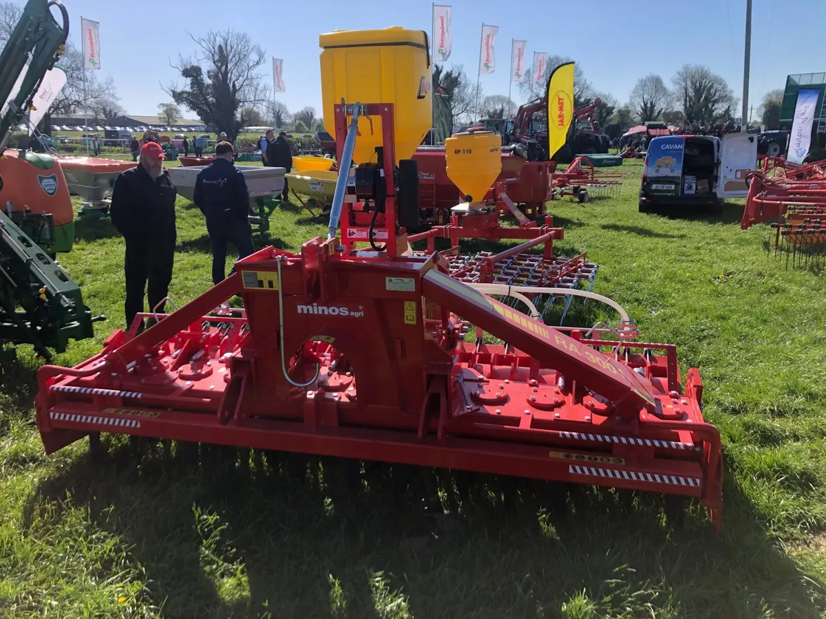 Minos 4 rotar Tedder - Image 2
