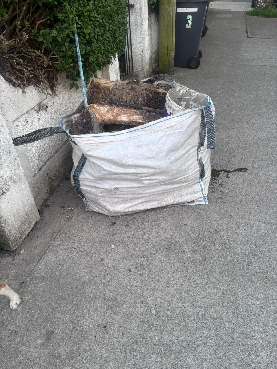 Skip bag collection