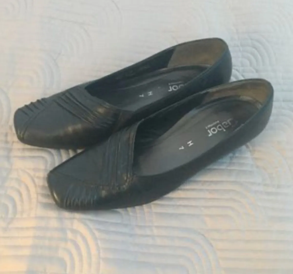 Gabor shoes Size 7 - Image 1