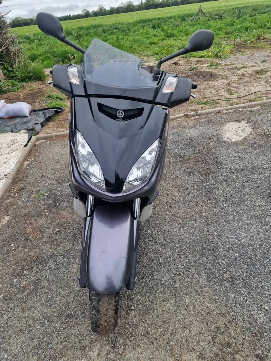Yamaha xmax 125cc 2008 - Image 3