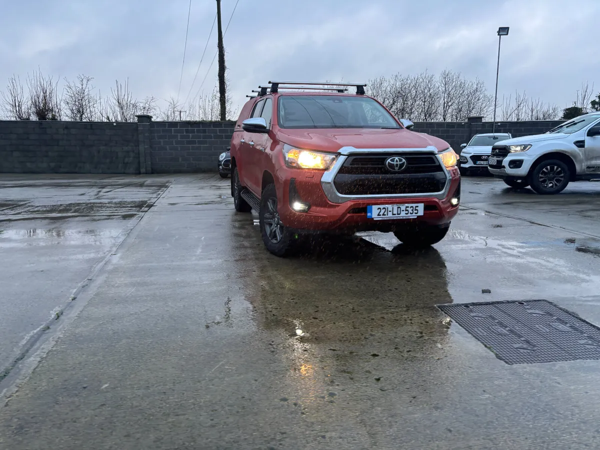 Absolutely lovely Toyota Hilux Crew Cab - Image 4
