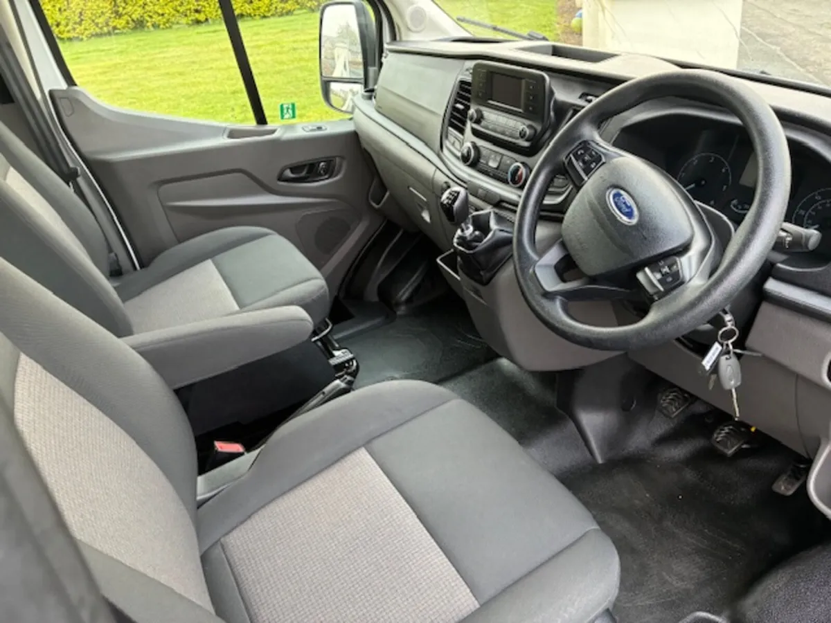 Ford Transit 17 Seat Bus ** €215 VRT ** - Image 3